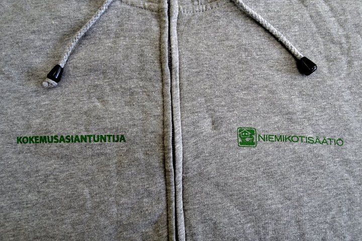 Ensimmäiset koulutetut kokemusasiantuntijat valmistuivat Niemikotisäätiöstä. Hei…